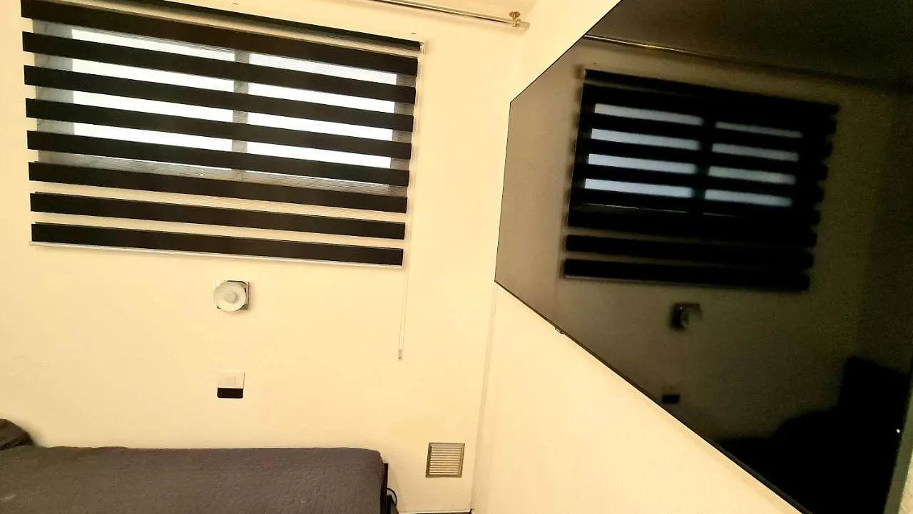 Oceanfront Deluxe-45M, 2 Big Pools,2Aircondition, 2Tv-65