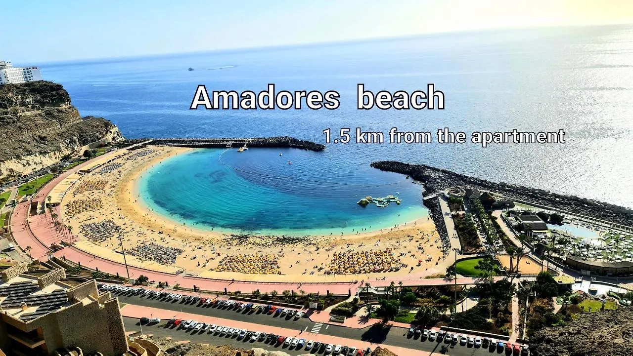 Apartment Oceanfront Deluxe-45M, 2 Big Pools,2Aircondition, 2Tv-65