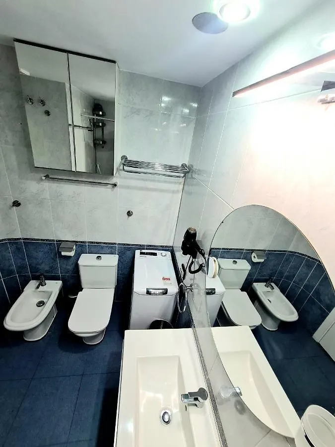 Oceanfront Deluxe-45M, 2 Big Pools,2Aircondition, 2Tv-65