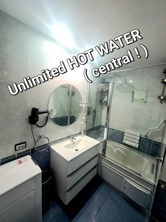Oceanfront Deluxe-45M, 2 Big Pools,2Aircondition, 2Tv-65
