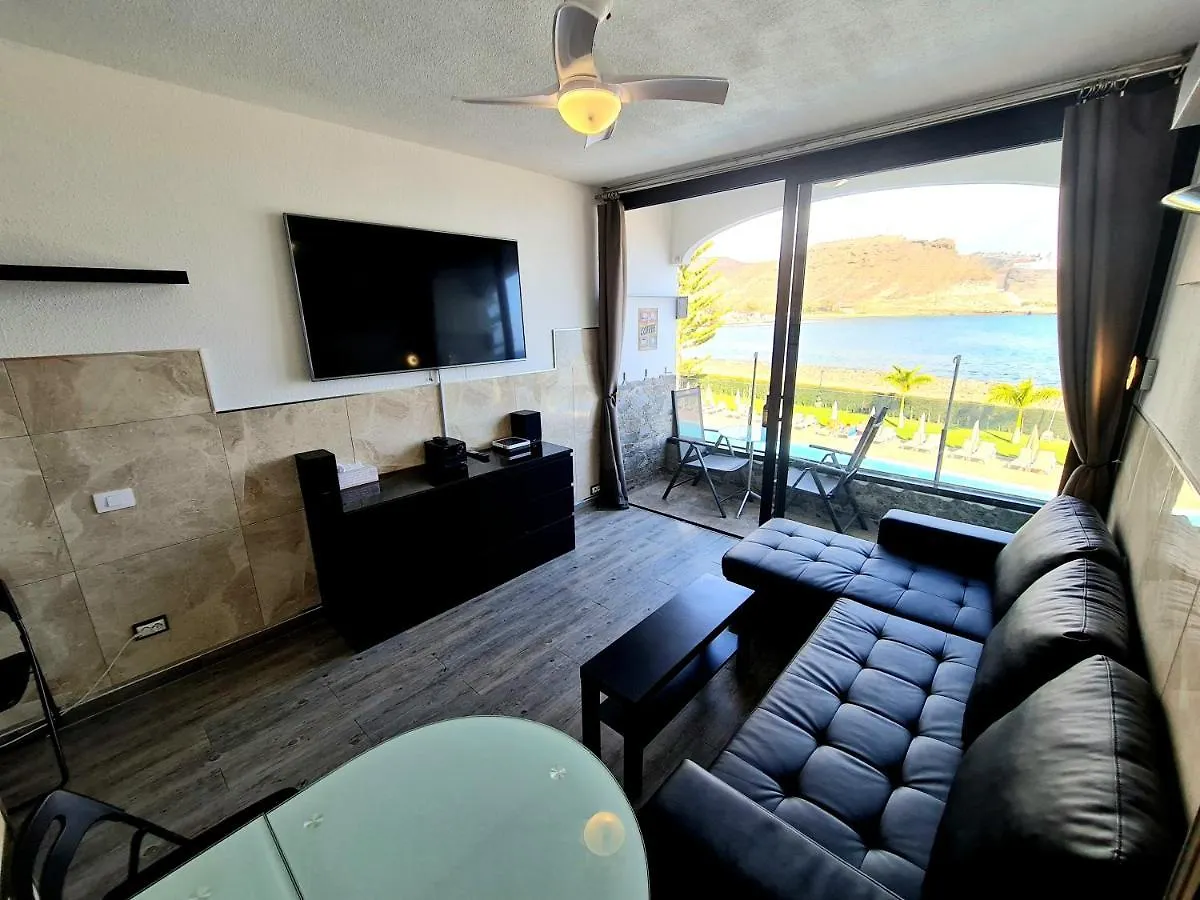 Oceanfront Deluxe-45M, 2 Big Pools,2Aircondition, 2Tv-65